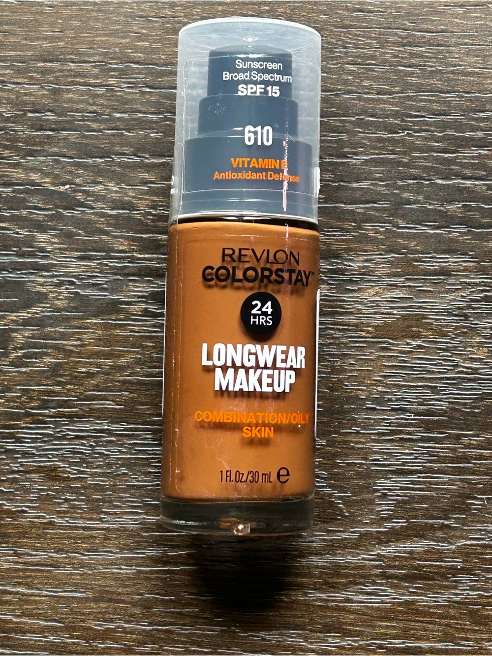 Revlon ColorStay Longwear Makeup - 610 Deep Golden Brown